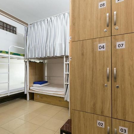 Spot On 710 Sakura Hostel Cholon Hô Chi Minh-Ville Extérieur photo