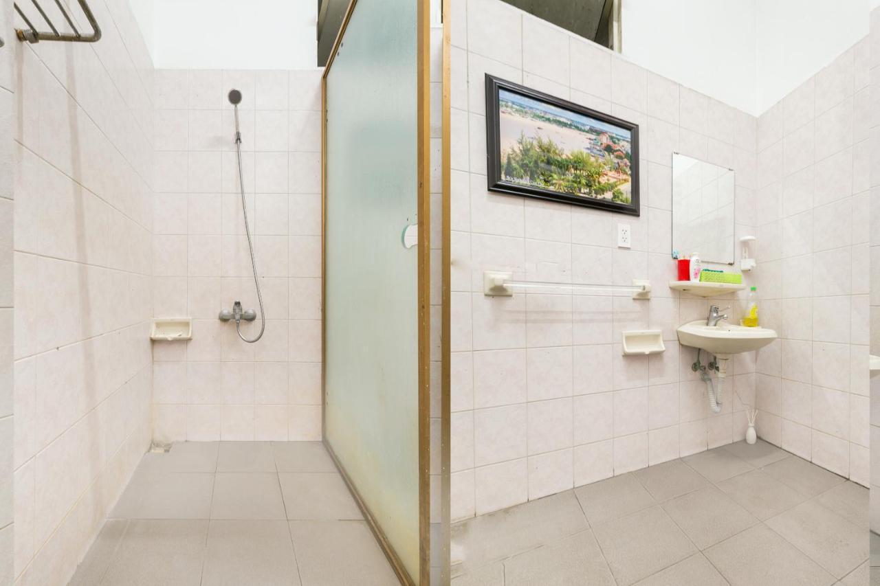 Spot On 710 Sakura Hostel Cholon Hô Chi Minh-Ville Extérieur photo